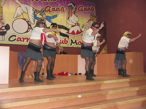 Die Orlanixen als russische Putzkolonne Die Orlanixen als russische Putzkolonne