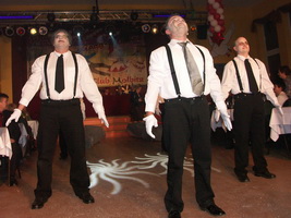 die Orlanixen als Schäfer Heinrich und Gefolge