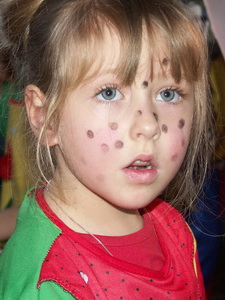 voller Saal zum Kinderfasching