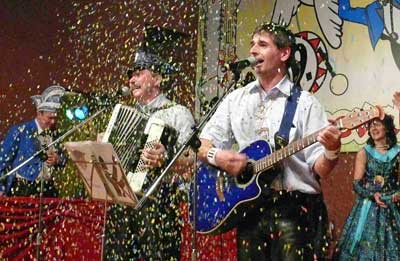 Konfetti und die Hofsänger