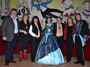 das Molbitzer Prinzenpaar mit den Familien