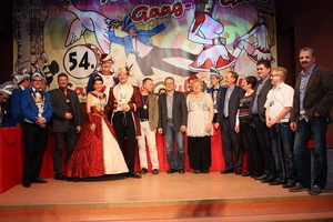 Ehrengäste & Sponsoren zum 4. Galaabend, v.l.n.r. Mario Kalide, Reinhard Brömel, Prinzessin Sabine II, Rolf Mayr, Prinz Michael II, Volker Schmidt, Udo Stöckel, Annelies Noske, Roland Sesselmann, Doris Papke, Rene Papke, Andre Fiebiger, Mario Grieb