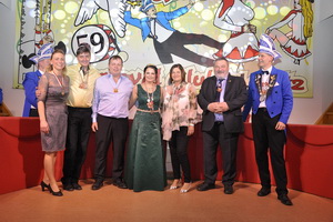 Ehrengäste & Sponsoren zum 1. Galaabend, v.l.n.r. Präsidentin Madeleine Sieler, Frank Eismann, André Weiland, Prinzessin Julia I., Ellen Pieger, Gerd Beetz, Minister Michael Letsch