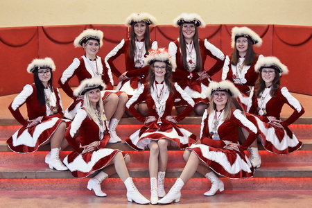 Die Funkengarde in der 64. Session