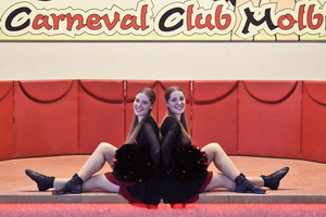 Die Molbitzer Marschmädels des CCM in der 64. Session, Loreley und Liesl Müller